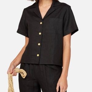 Mate the label linen top. size small